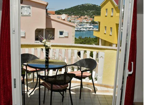 Slavica Apartment *
