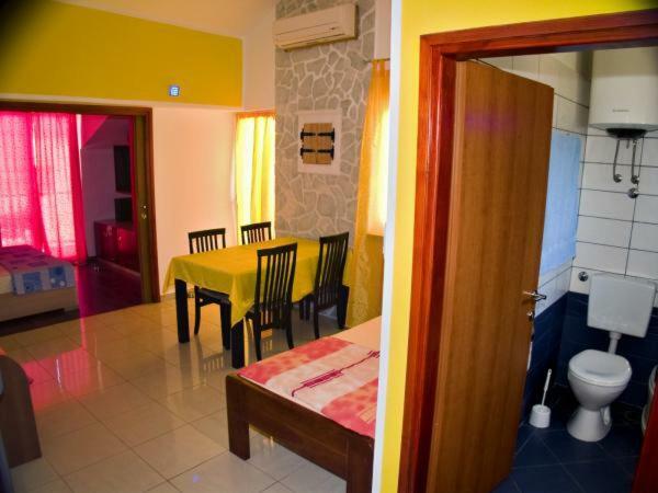 Slavica Apartment Jezera